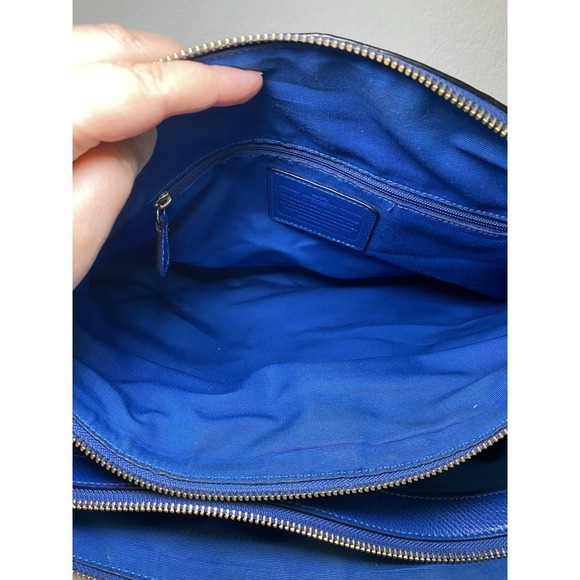 Coach F36606 Christie Carryall Crossbody HandBag Purse Blue Crossgrain Leather - Picture 14 of 16